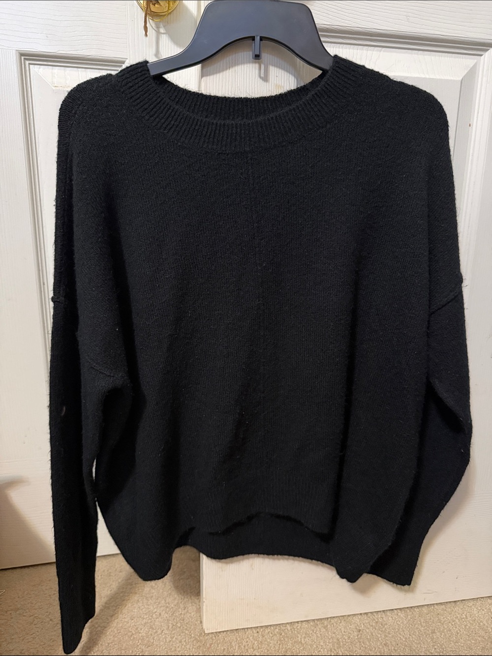Vince Camuto Black Crewneck Women's Sweater